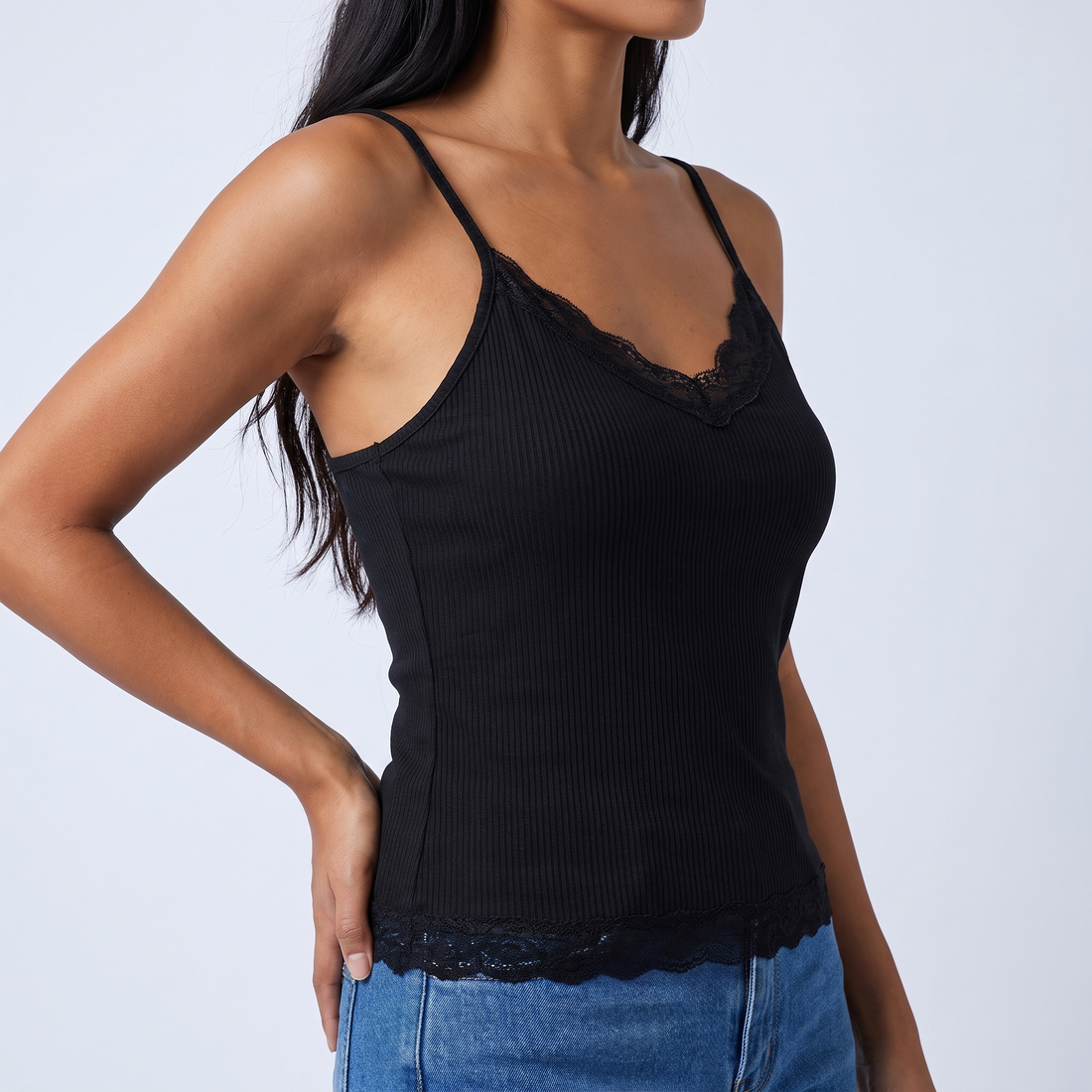 Lace Trim Ribbed Cami – image 2 of 3