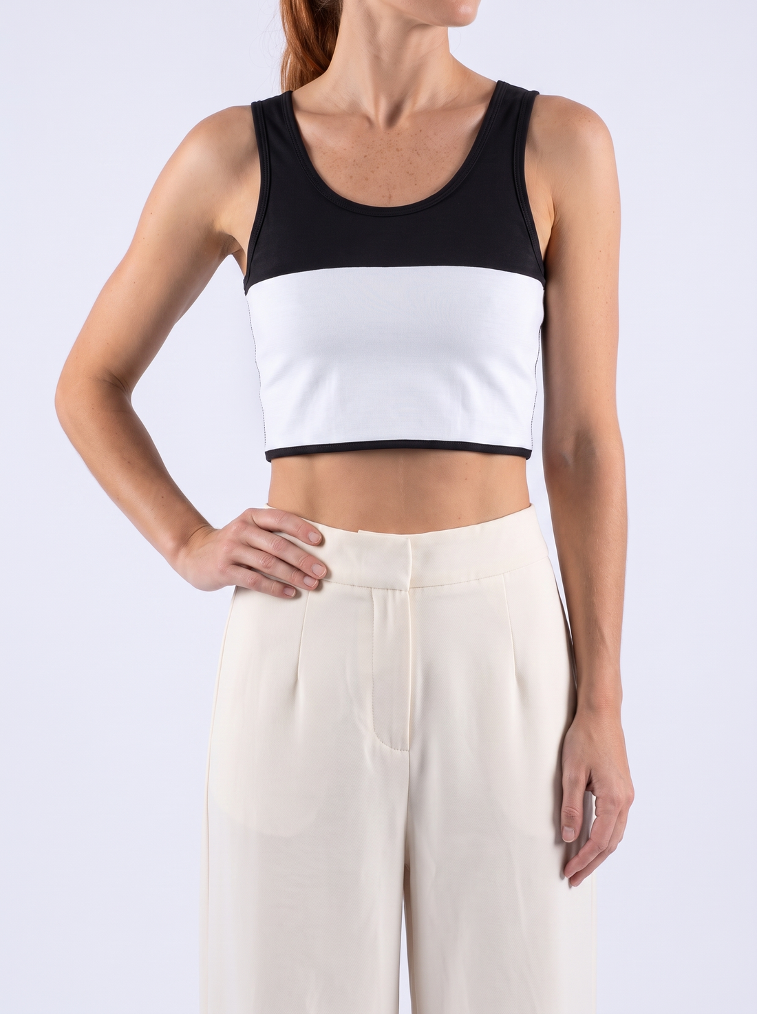 Compression Chest Binder in Black – image 4 of 5